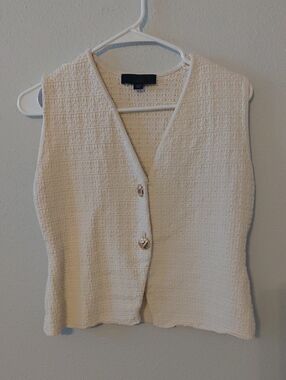 Zara Cream Bouclé V-Neck Button-Front Vest Sweater